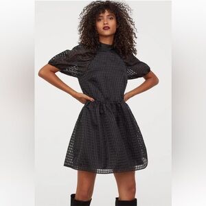 H&M Black Textured Dress Puff statement sleeves Size medium